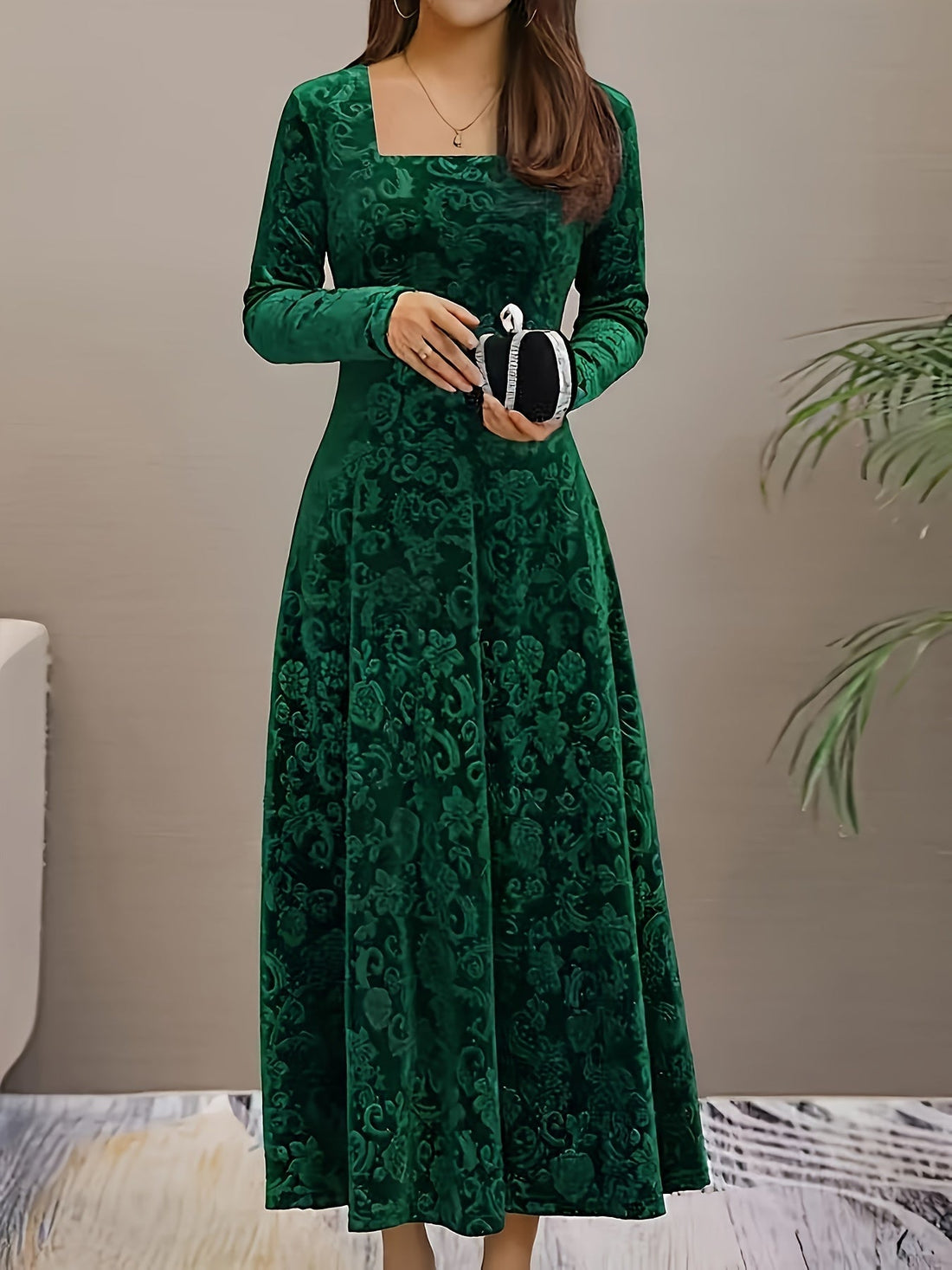 Women's Velvet Maxi Dress – Square Neck – 3/4 Sleeve – Elegant Fit – Evening Wear
