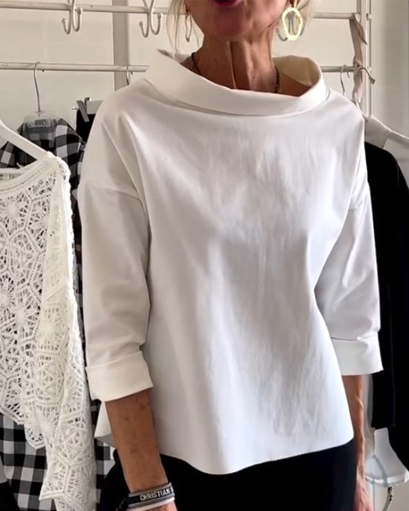 Women’s Minimalist Top – Folded Collar – 3/4 Sleeves – Elegant Relaxed Fit – Clean Look