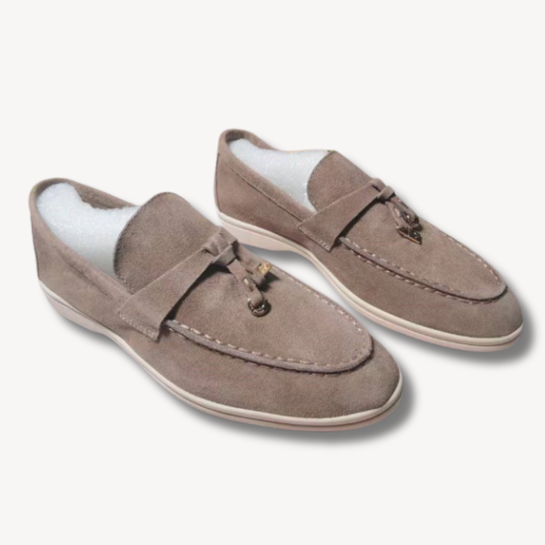 Women’s Loafers – Classic Design – Slip-On Comfort – Tassel Detail – Everyday Chic