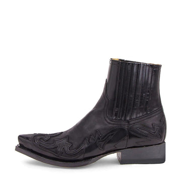 Men’s Western Ankle Boots – Pointed Toe – Embroidered Detail – Slip-On Chelsea Style