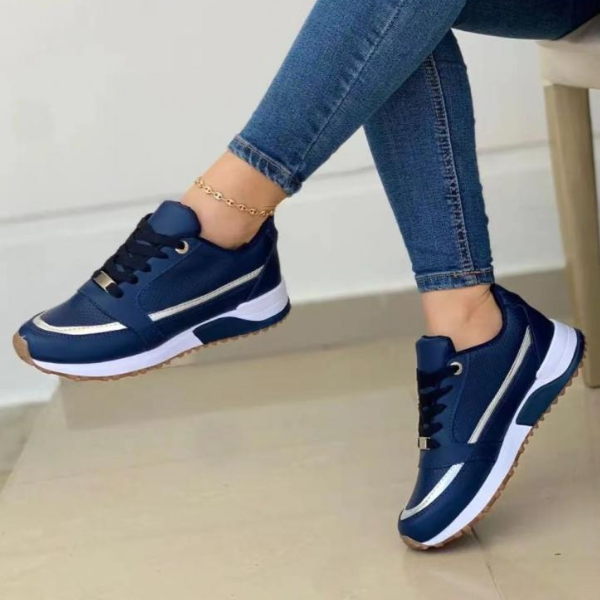 Women's Sneakers – Lightweight Sole – Sporty Design – Lace-Up – Everyday Comfort