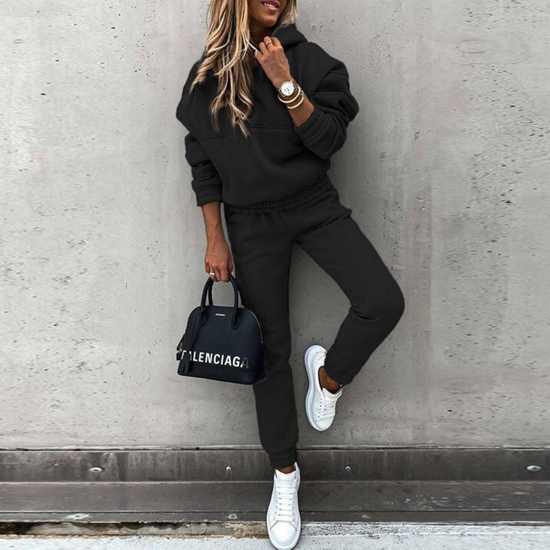 Women’s Two-Piece Set – Oversized Hoodie – Drawstring Joggers – Casual Loungewear – Street Style